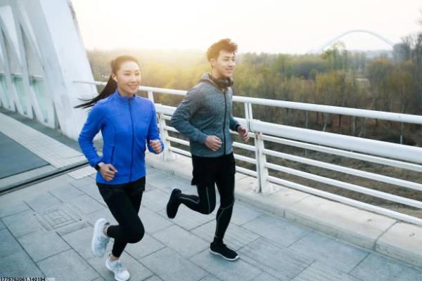 三分球体育培训课程及技巧要点
